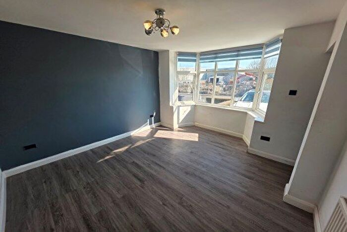 3 Bedroom Property To Rent In Spring Road, Wolverhampton, WV4