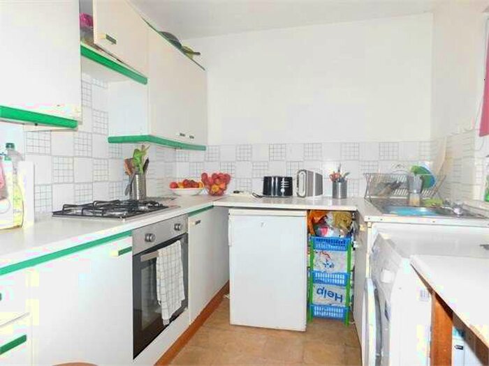 2 Bedroom Apartment To Rent In Osterley Park View Road, Hanwell, London, W7