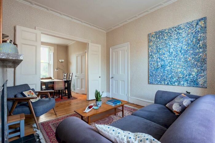 2 Bedroom Terraced House To Rent In Raleigh Street, London, N1