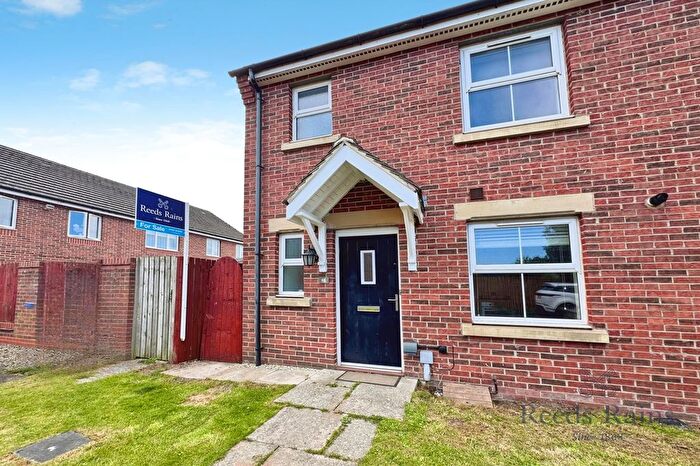 3 Bedroom Semi-Detached House For Sale In Station View, Hambleton, Selby, North Yorkshire, YO8
