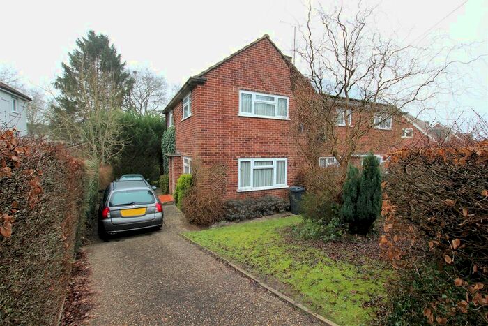2 Bedroom Semi-Detached House To Rent In Severn Way, Tilehurst, Reading, RG30