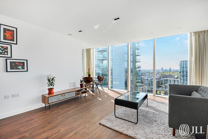 2 Bedroom Apartment To Rent In Skyline Apartments, N4