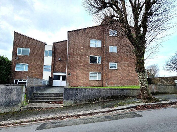 1 Bedroom Flat To Rent In Home Park, Stoke, Plymouth, PL2