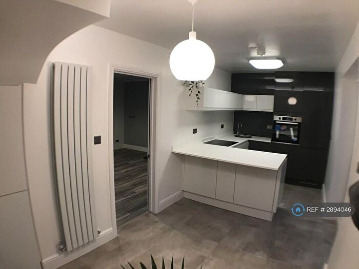 3 Bedroom Semi Detached House To Rent In Stanton Road, Bristol, BS10
