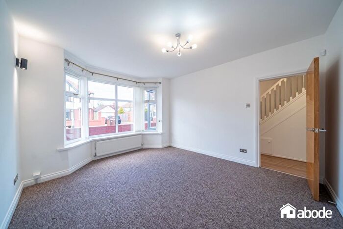 7 Bedroom Semi-Detached House For Sale In Rosemoor Drive, Liverpool, L23