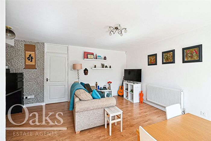 1 Bedroom Flat For Sale In Pondfield House, Elder Road, SE27