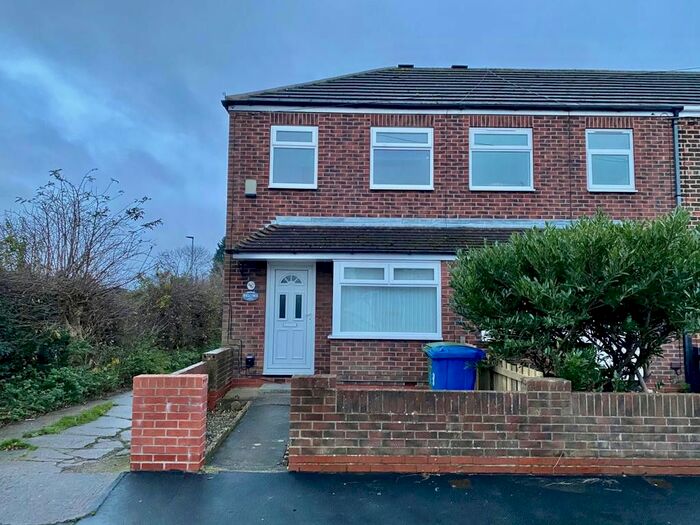 2 Bedroom End Of Terrace House To Rent In Bedford Road, Hessle HU13