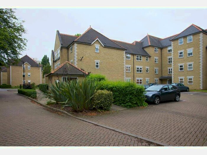 1 Bedroom Flat To Rent In Coates Avenue, London, SW18