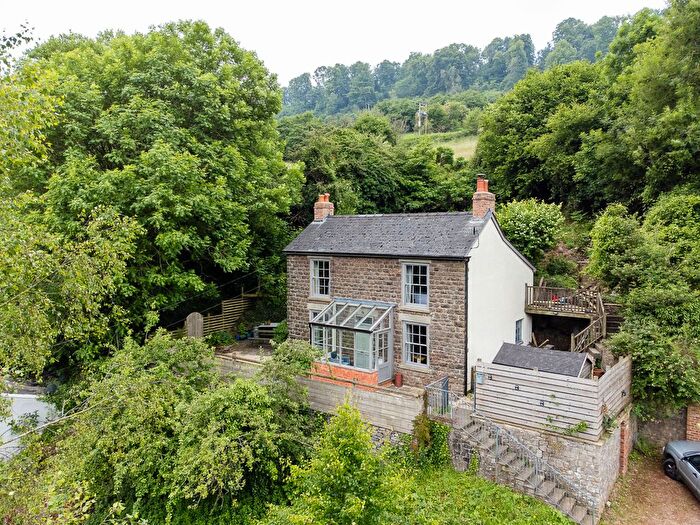 4 Bedroom Cottage For Sale In Lower Lydbrook, Spacious Detached Cottage, GL17