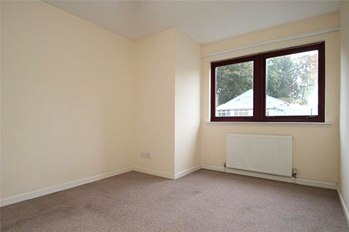 2 Bedroom Flat For Sale In Houston Road, Bridge Of Weir, PA11