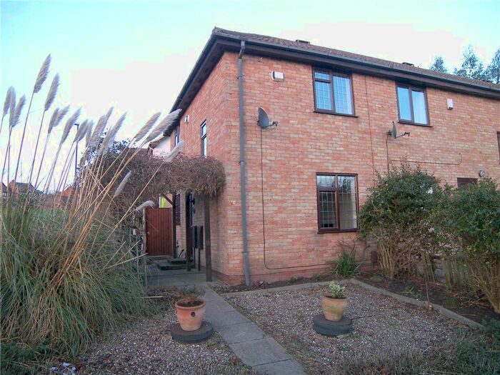 2 Bedroom Property To Rent In Houghton Court, Oakwood, Derby, DE21
