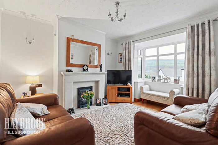 3 Bedroom Semi Detached House For Sale In Hole House Lane, Sheffield, S36