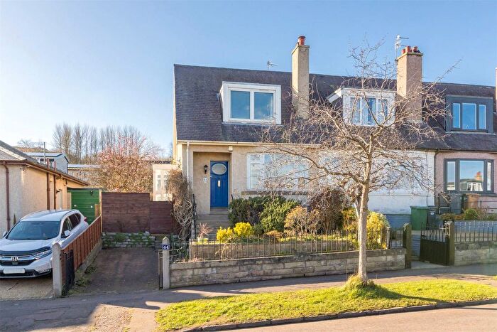 2 Bedroom Property For Sale In Paisley Avenue, Willowbrae, Edinburgh, EH8