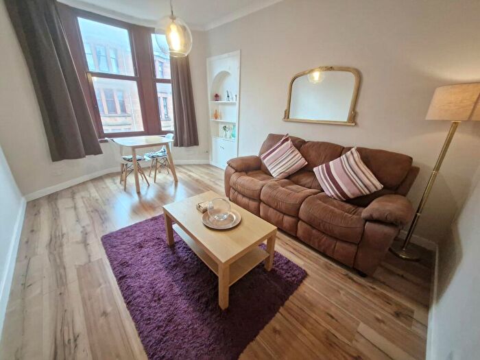 1 Bedroom Flat To Rent In Exeter Drive, Thornwood, G11