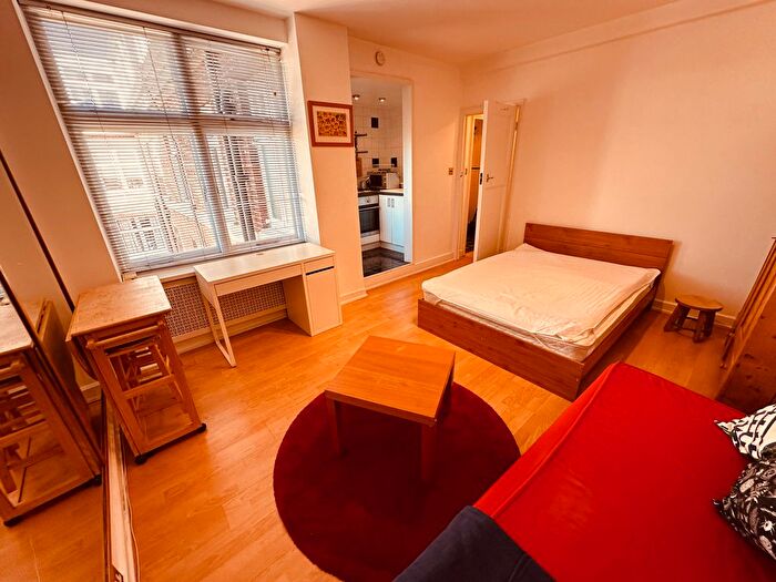 Studio To Rent In Abercorn Place, London, NW8