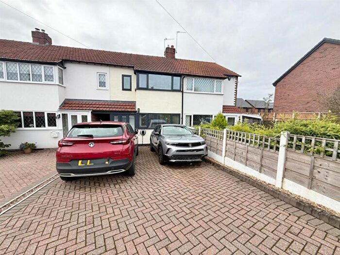 3 Bedroom House For Sale In Whirley Road, Macclesfield, SK10
