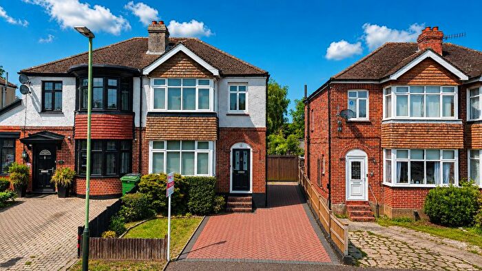 3 Bedroom Semi-Detached House For Sale In Park View, Hastings, TN34