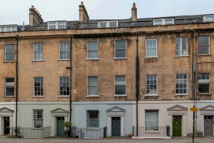 1 Bedroom Flat To Rent In Walcot Terrace, Bath, BA1