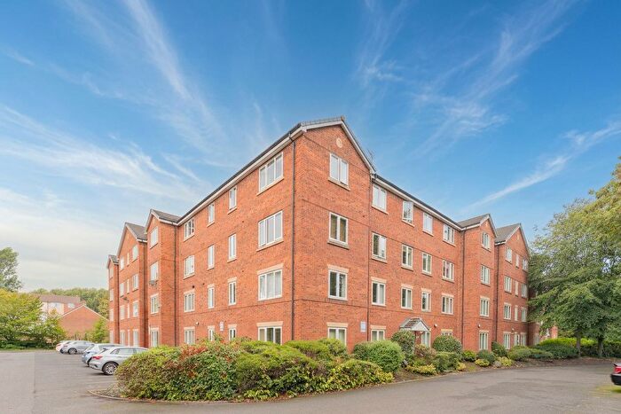 2 Bedroom Flat For Sale In Woodsome Park, Woolton, L25