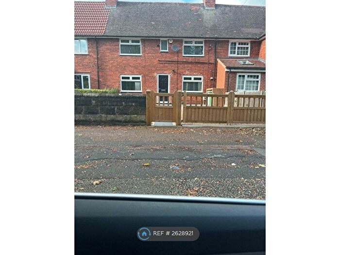 3 Bedroom Semi-detached House To Rent In Mansfield Road, Clipstone Village, Mansfield, NG21