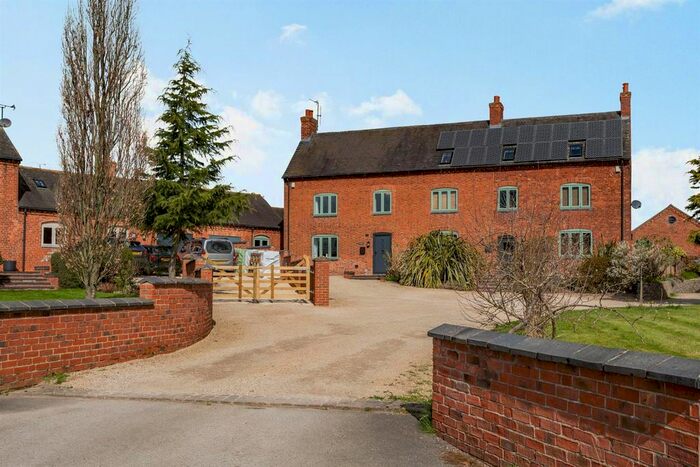 3 Bedroom Semi-Detached House For Sale In Bent Lane, Church Broughton, Derby, Derbyshire, DE65