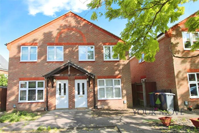 2 Bedroom Semi-Detached House To Rent In Holt Row, Bedford, Bedfordshire, MK42