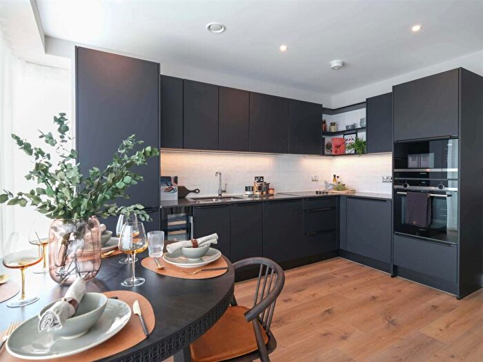 2 Bedroom Apartment For Sale In Lombard Square, Nathan Way, Plumstead, London, SE28