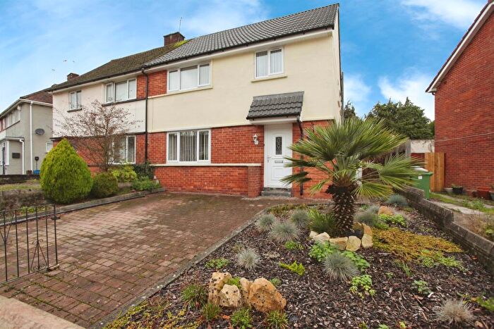 3 Bedroom Semi Detached House For Sale In Fishguard Road, Llanishen, Cardiff, CF14
