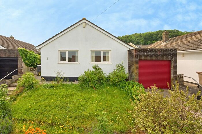 3 Bedroom Detached Bungalow For Sale In Russell Close, Plymouth, PL9