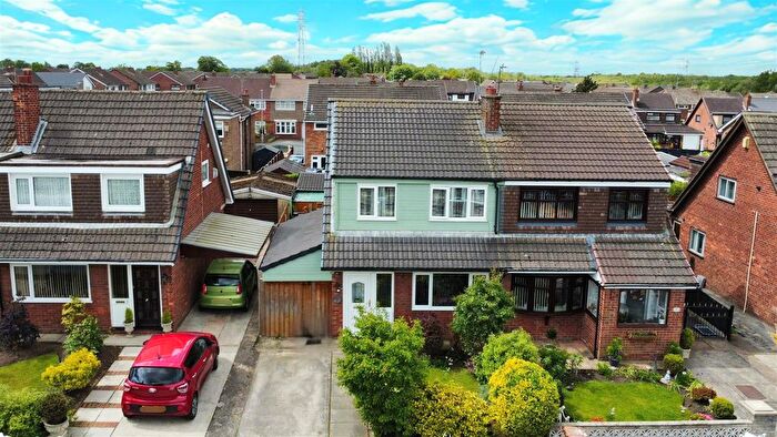 3 Bedroom Semi-detached House For Sale In Hoylake Grove, Clock Face, St Helens, WA9