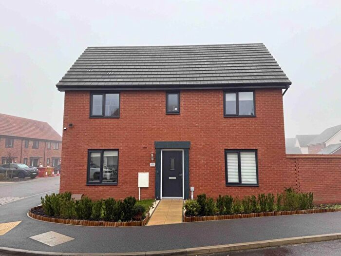 3 Bedroom Detached House For Sale In Allens Drive, Trimley St Martin, IP11