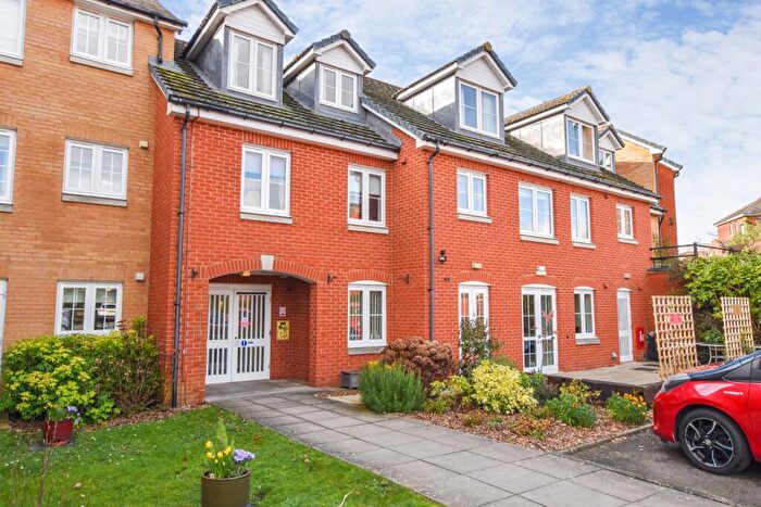 2 Bedroom Flat For Sale In Cooper Court, Spital Road, Maldon, CM9