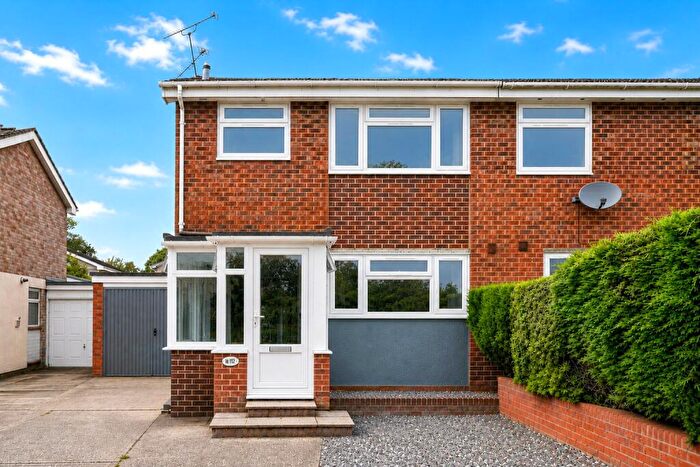 3 Bedroom Semi Detached House For Sale In Broadleas Park, Devizes, Wiltshire, SN10