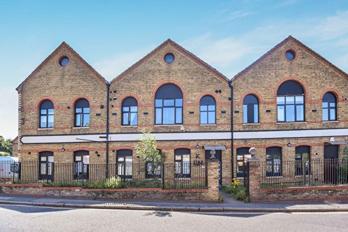 1 Bedroom Flat To Rent In - Homesdale Road, Bromley, BR1