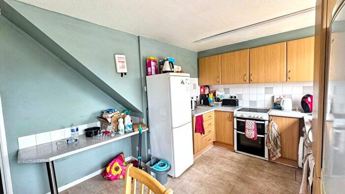 5 Bedroom Terraced House To Rent In Sullivan Close, Colchester, Essex, CO4