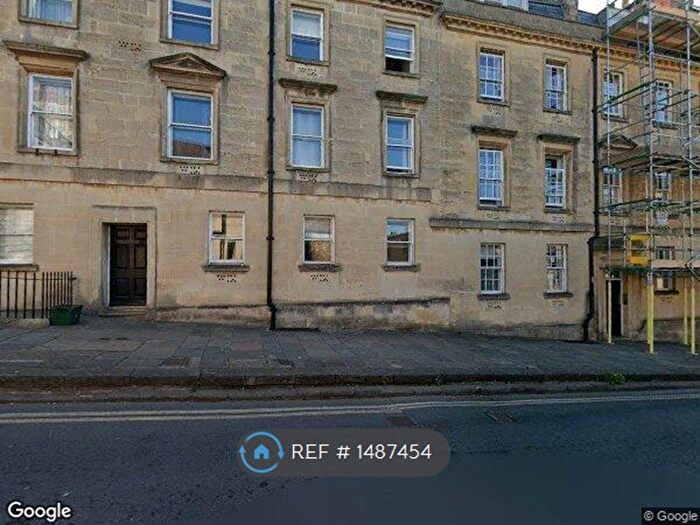1 Bedroom Flat To Rent In Fountain Buildings, Bath, BA1