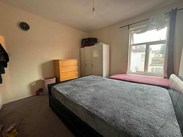 3 Bedroom Terraced House For Sale In Burlington Road, West Bromwich, B70