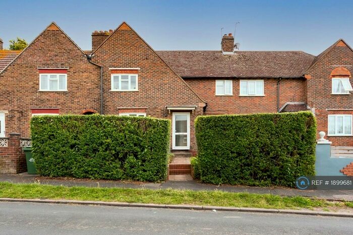 6 Bedroom Terraced House To Rent In The Crescent, Brighton, BN2