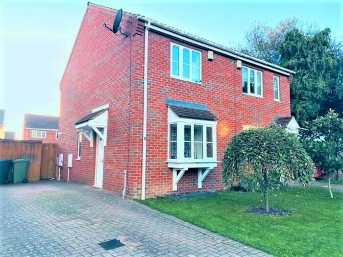2 Bedroom Semi-Detached House To Rent In St Andrews Close, Outwell, Wisbech, PE14