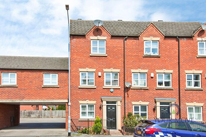 3 Bedroom End Of Terrace House For Sale In Dallow Street, Burton-On-Trent, Staffordshire, DE14