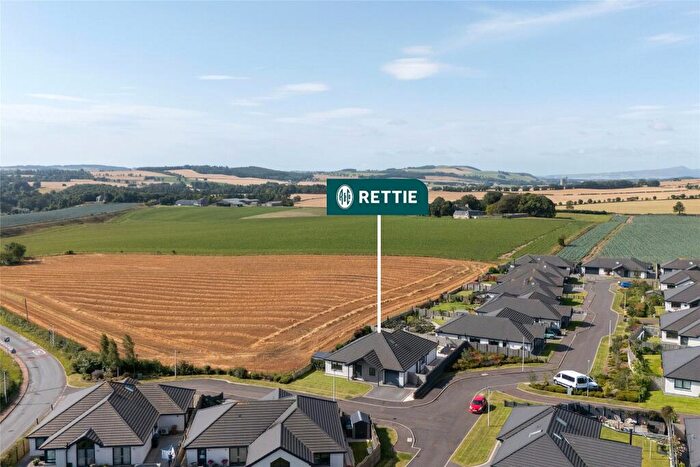 4 Bedroom Detached House For Sale In Dairsie Meadows, Dairsie, Cupar, KY15