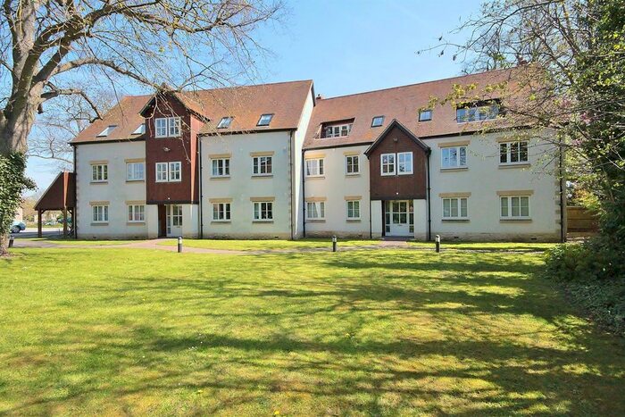2 Bedroom Flat To Rent In Beauchamp Lane, Oxford, OX4