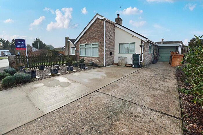 3 Bedroom House For Sale In Fortescue Close, Tattershall, LN4