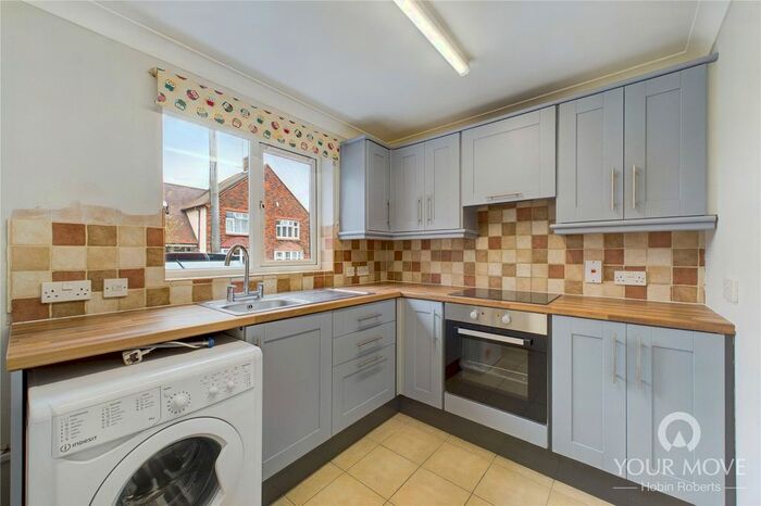 3 Bedroom Semi-Detached House To Rent In Rock Road, Finedon, Wellingborough, NN9
