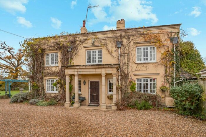 5 Bedroom Detached House To Rent In Forest Green Road, Holyport, Maidenhead, Berkshire, SL6