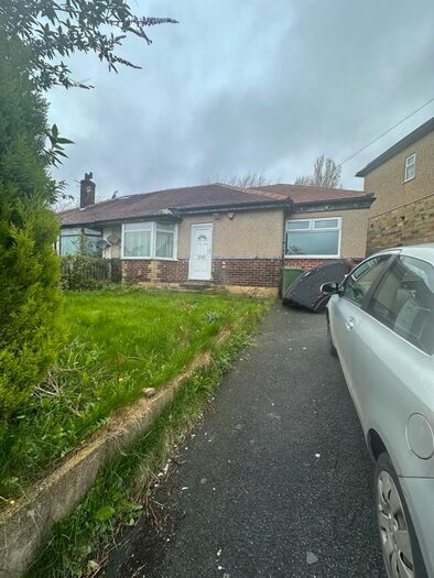 4 Bedroom Terraced House To Rent In Lingwood Avenue, Bradford, West Yorkshire, BD8