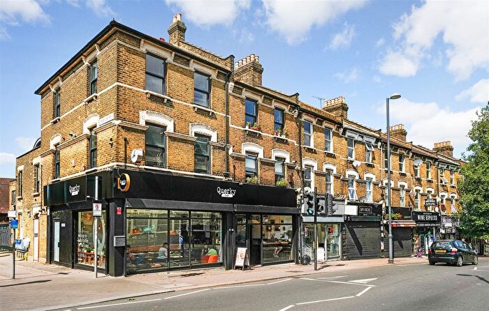 3 Bedroom Flat To Rent In Hoe Street, London, E17
