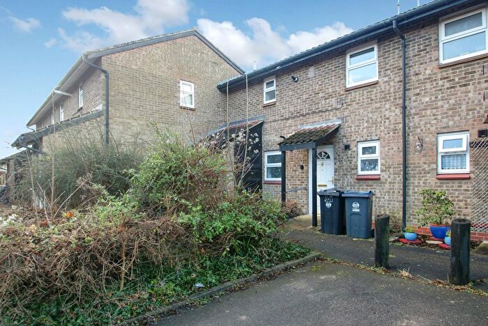 1 Bedroom Maisonette To Rent In Dimsdale Crescent, Bishop's Stortford, CM23