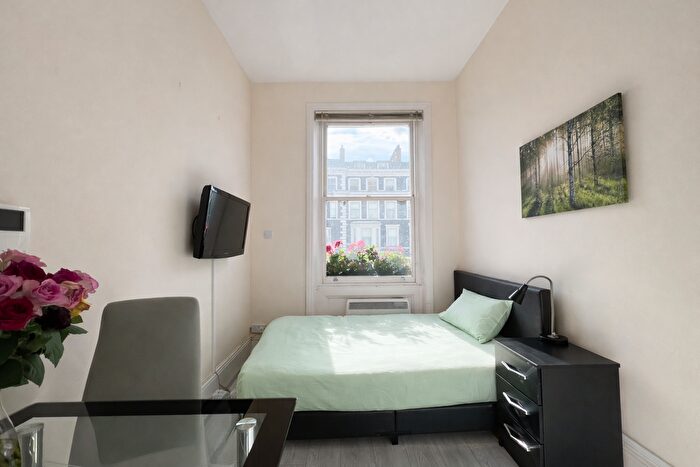 Studio To Rent In Cromwell Road, London, SW7