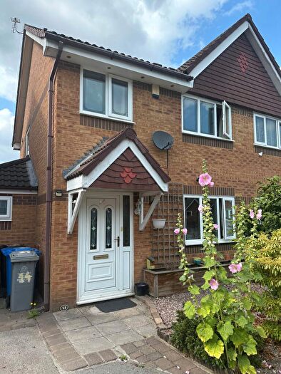 3 Bedroom Semi-Detached House To Rent In Dearne Drive, Stretford, M32